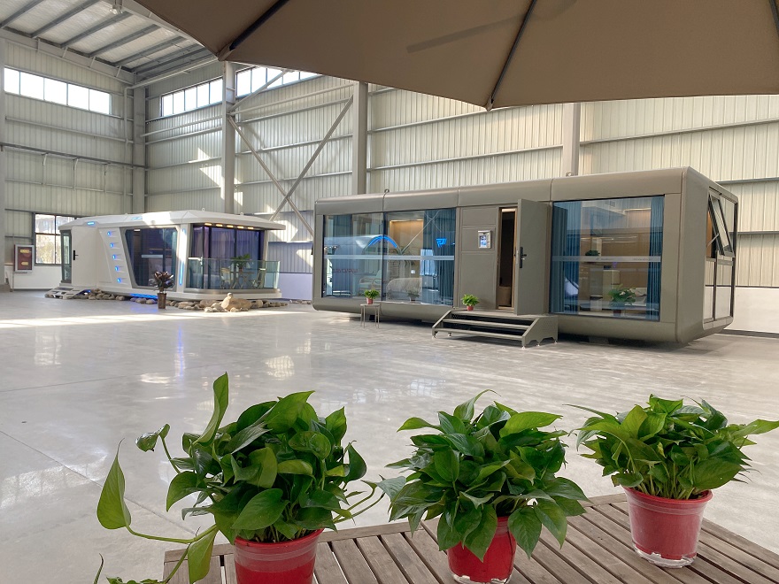 【德瀾仕】——邀您入住民宿太空艙，享夢幻星空之旅……